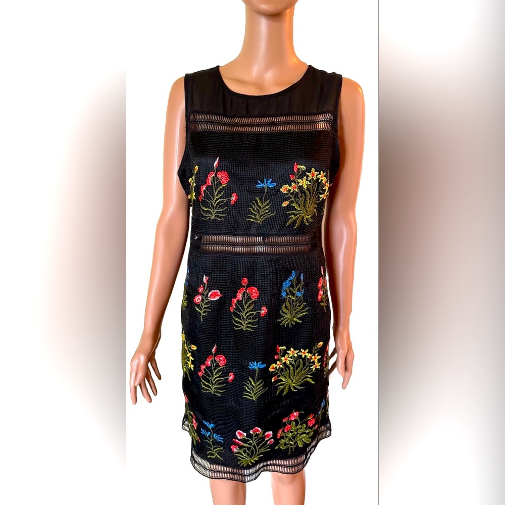 Aqua Floral Mesh Embroidered Sleeveless Black Multicolor Dress Size L